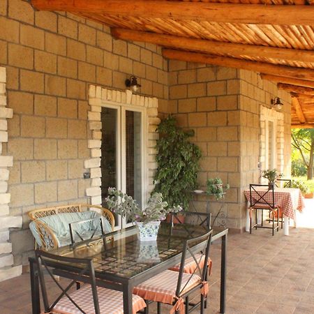 Le Rocce Bed & Breakfast SantʼAgata deʼ Goti Екстериор снимка