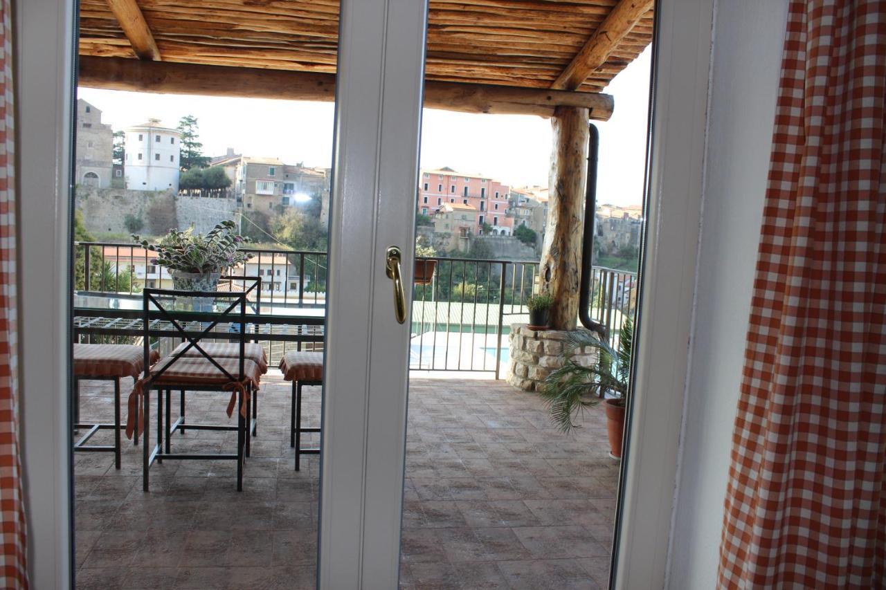 Le Rocce Bed & Breakfast SantʼAgata deʼ Goti Екстериор снимка